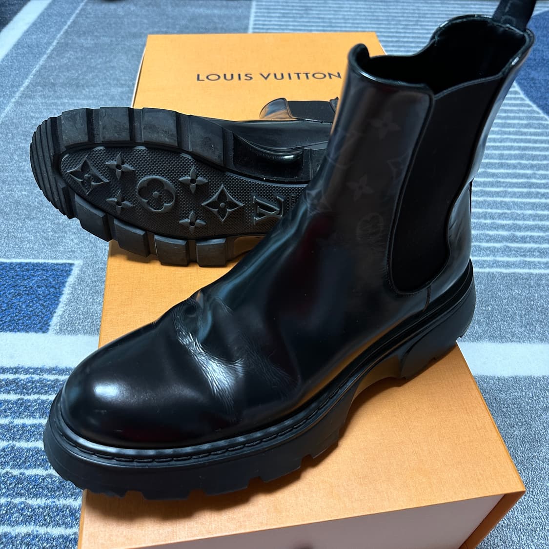 Louis Vuitton 루이비통 모노그램 첼시부츠44 상품이미지1