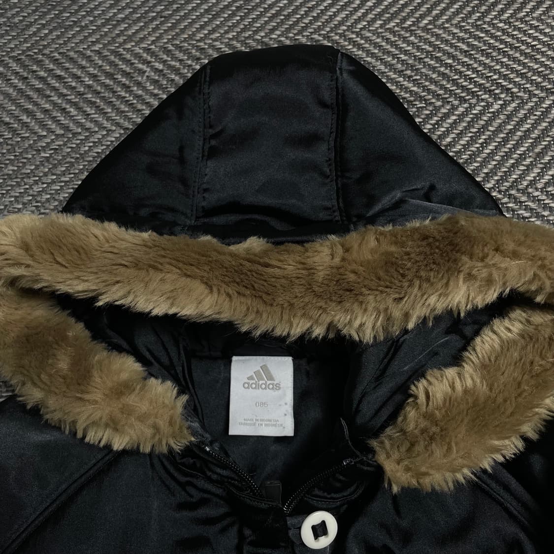 아디다스 y2k 크롭 퍼 패디드 후드 점퍼o 5379 상품이미지4