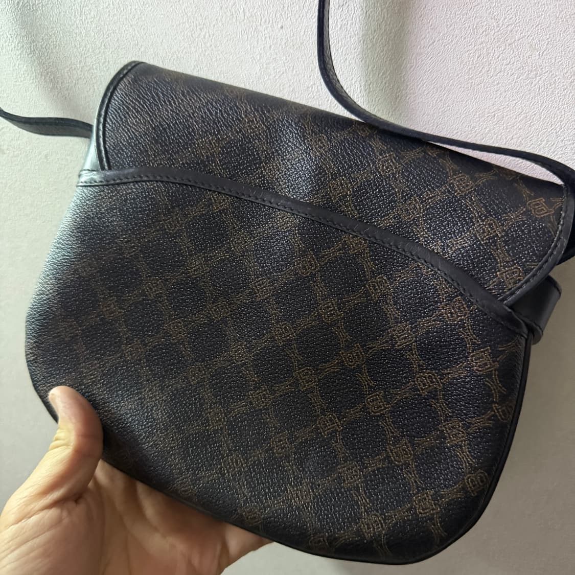 빈티지 발리 로고 라운드 크로스백 상품이미지6