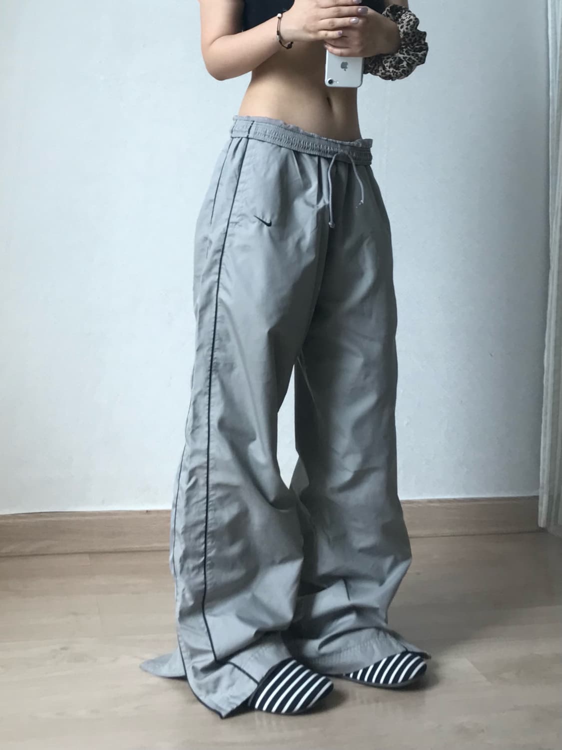 Nike gray track wide fit training pt 상품이미지1