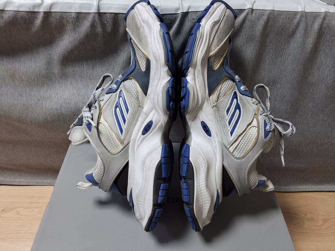 발렌시아가 카고스니커즈 블루 43 상품이미지4