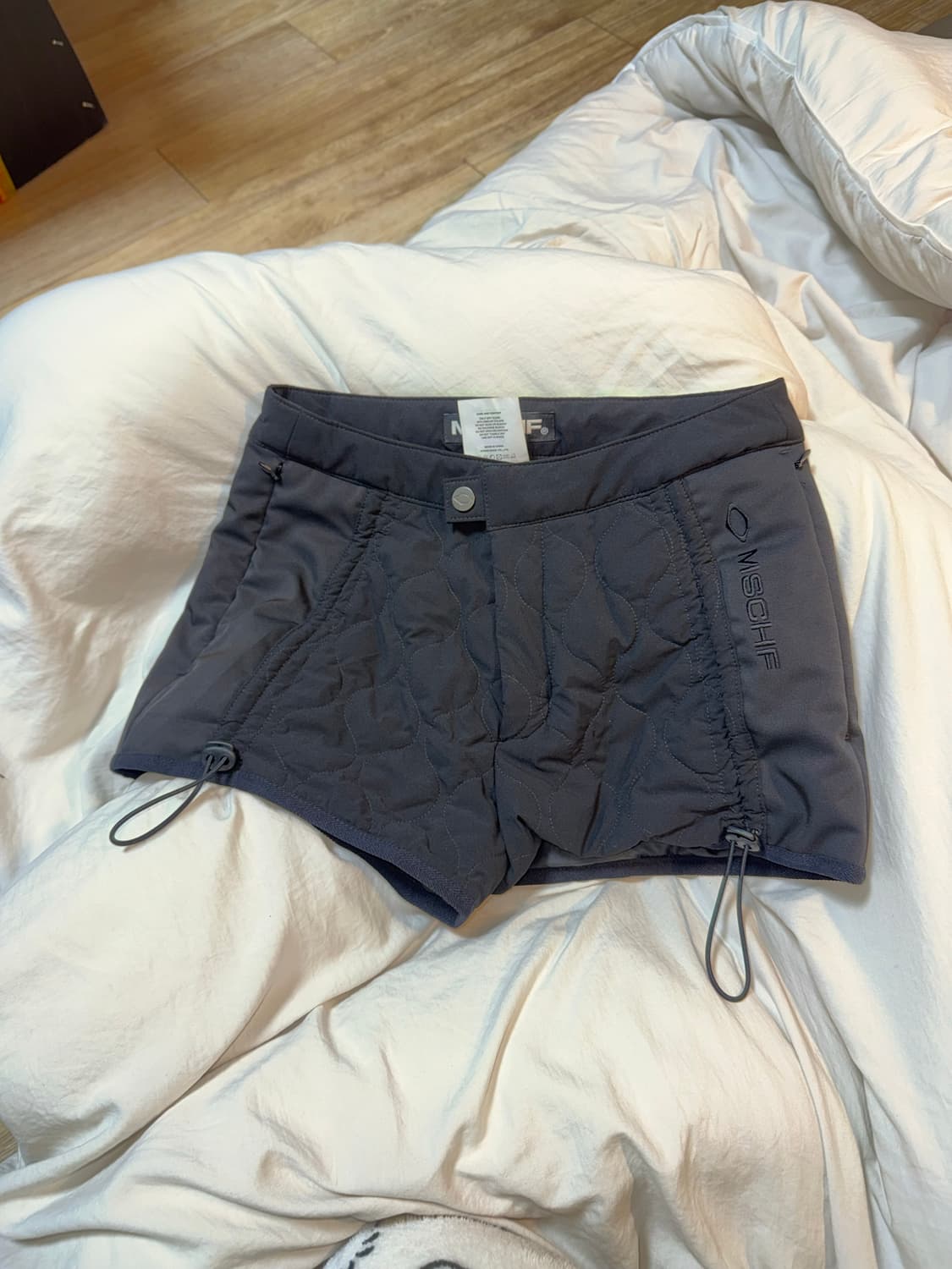 미스치프 퀄팅 반바지 상품이미지1