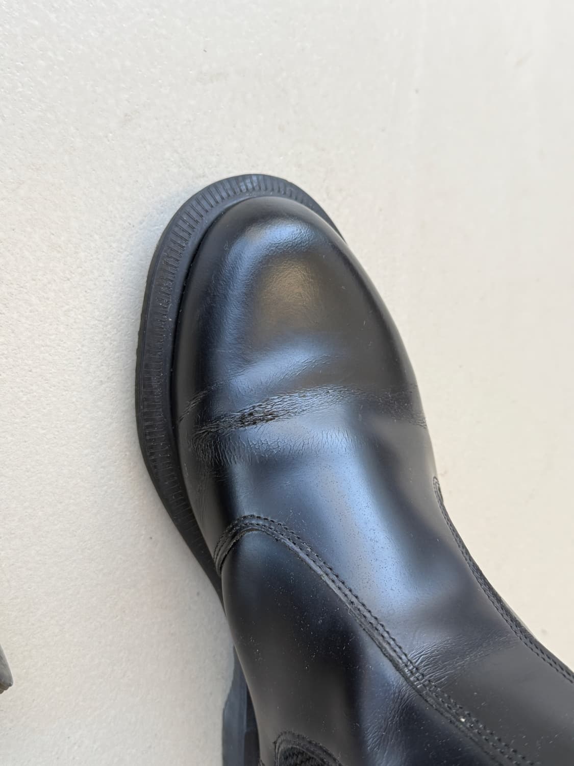 Dr. Martens Flora Chelsea Boots 상품이미지4