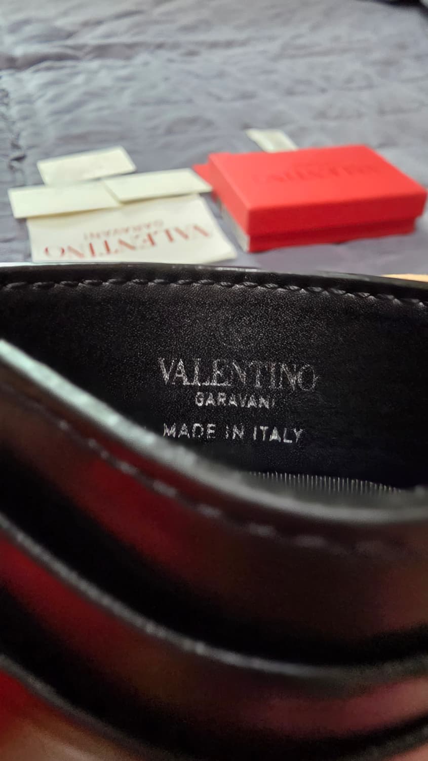 (정품) 발렌티노 VLTN 카드지갑/남녀공용/검정/개인/팝니다. 상품이미지4