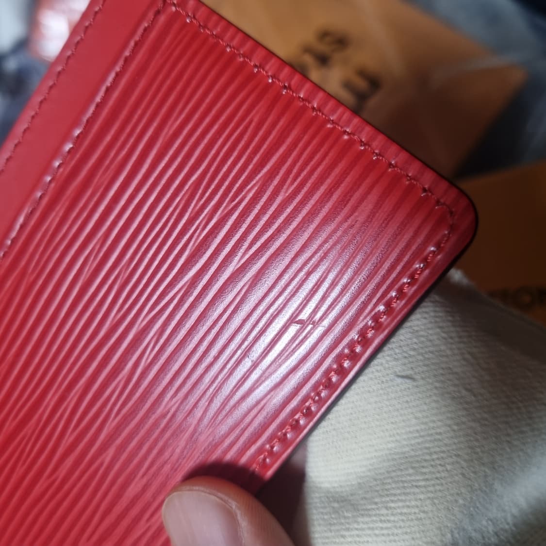 루이비통 에피 카드지갑 포르트카르트 상품이미지4