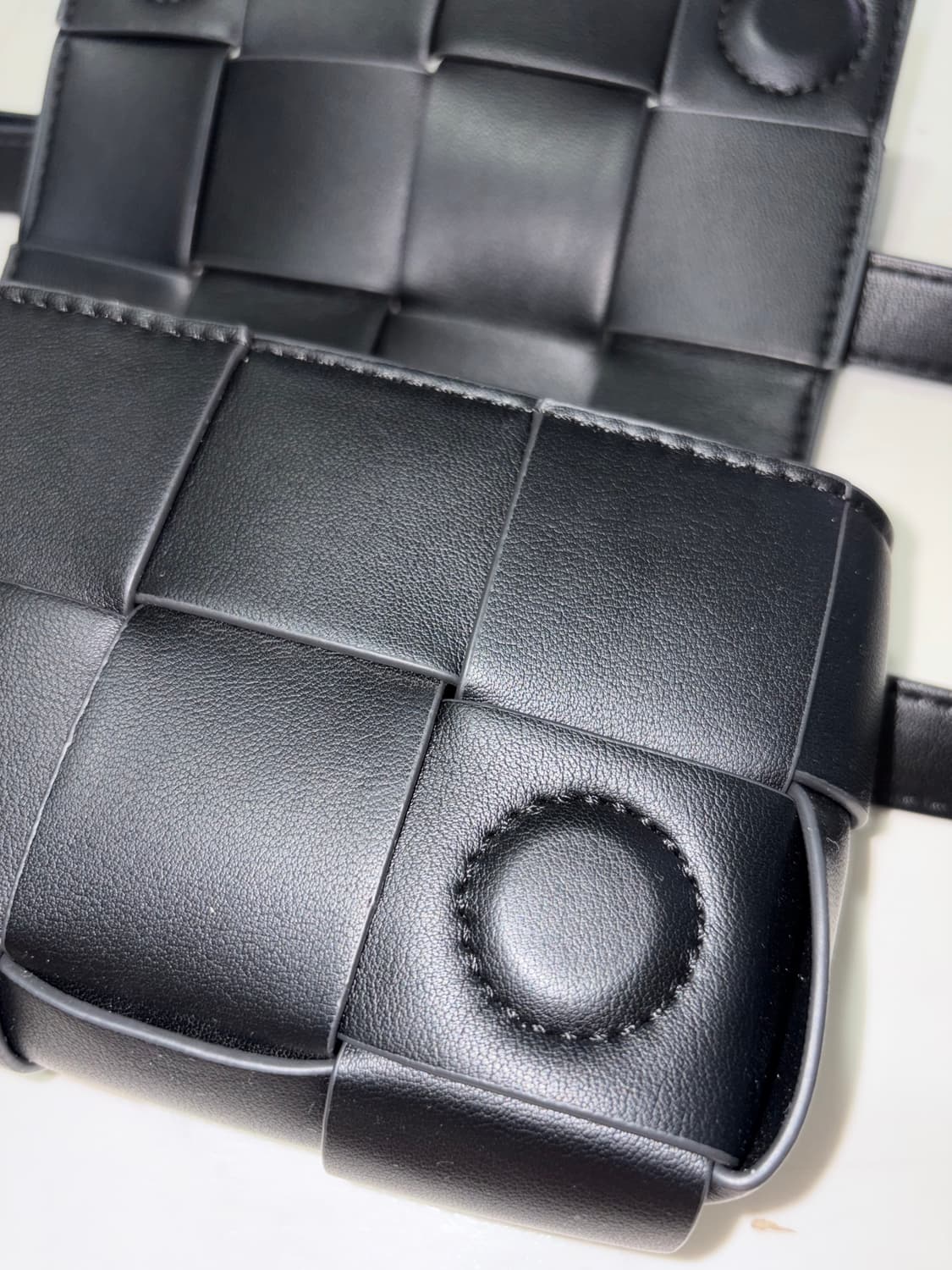 자라 카세트 숄더백 상품이미지2