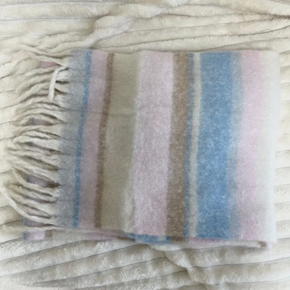 [미착용새제품]믹스 폭닥 두툼 롱 머플러 목도리  상품이미지5