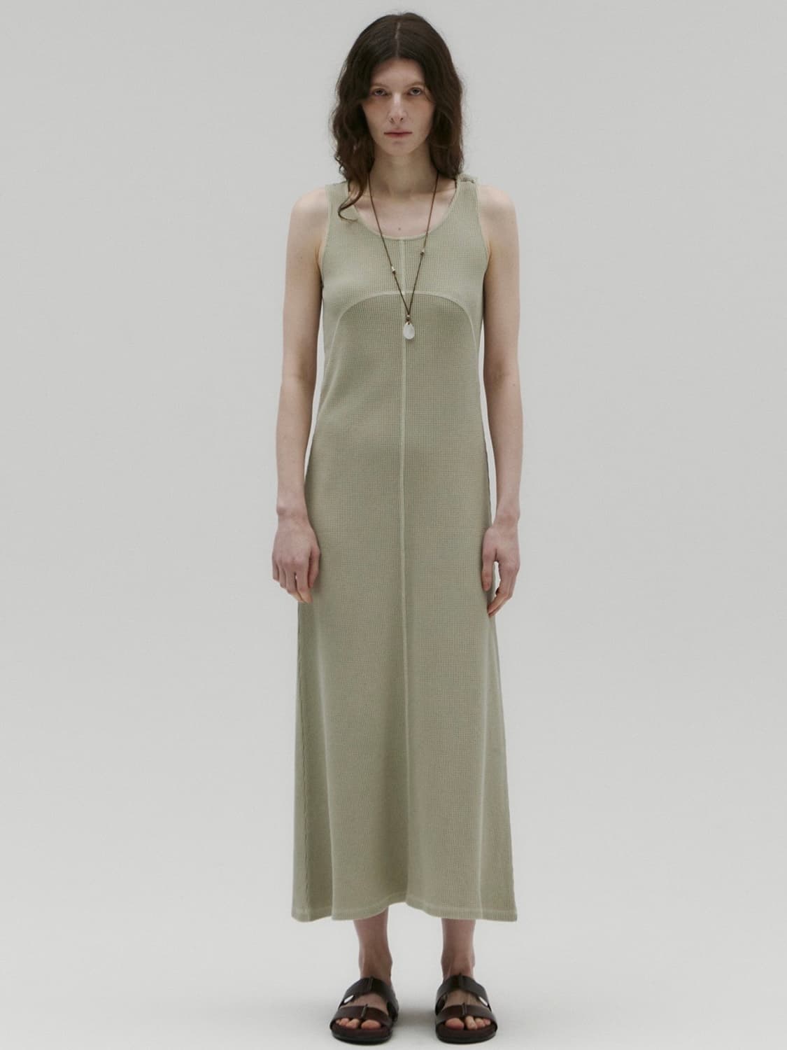 솔티페블 원피스 베이지 상품이미지1