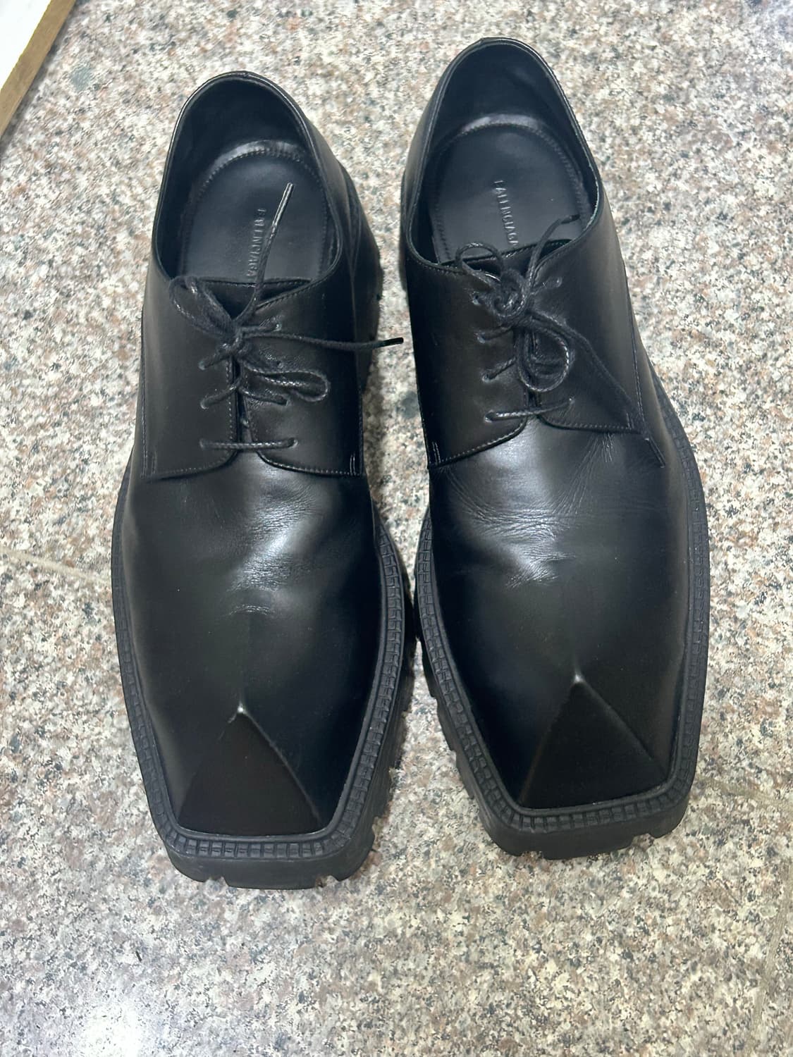 42) 발렌시아가 라이노 더비슈즈 상품이미지2