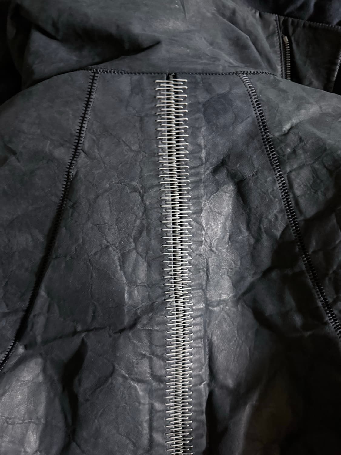 아이작 셀럼 마스크+글러브 자켓 상품이미지3