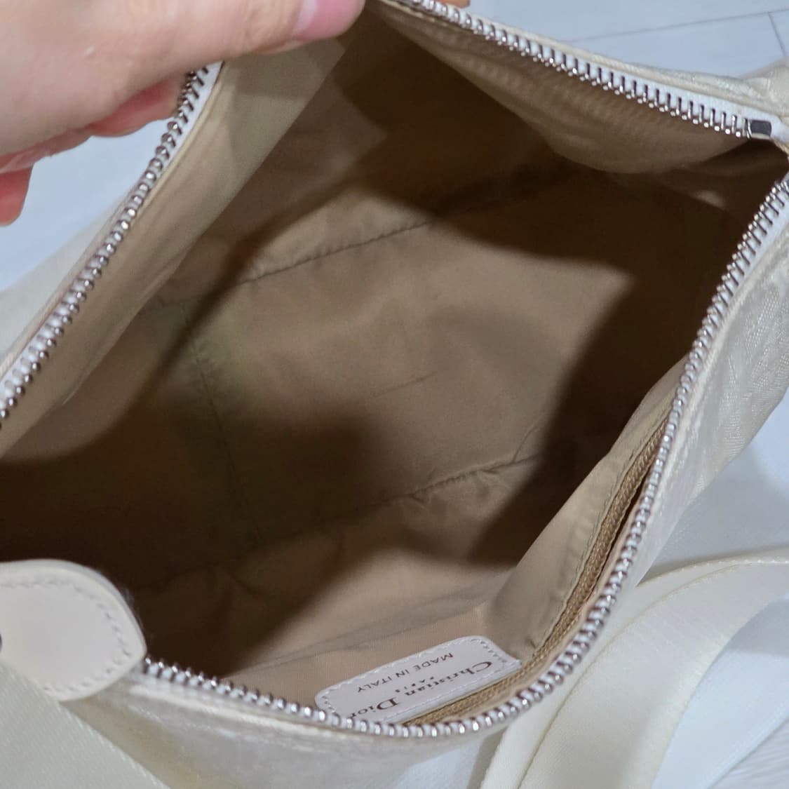 디올 디올챰 오블리크 트로터 쟈가드 나일론 메신저백 숄더백 크로스백 상품이미지9