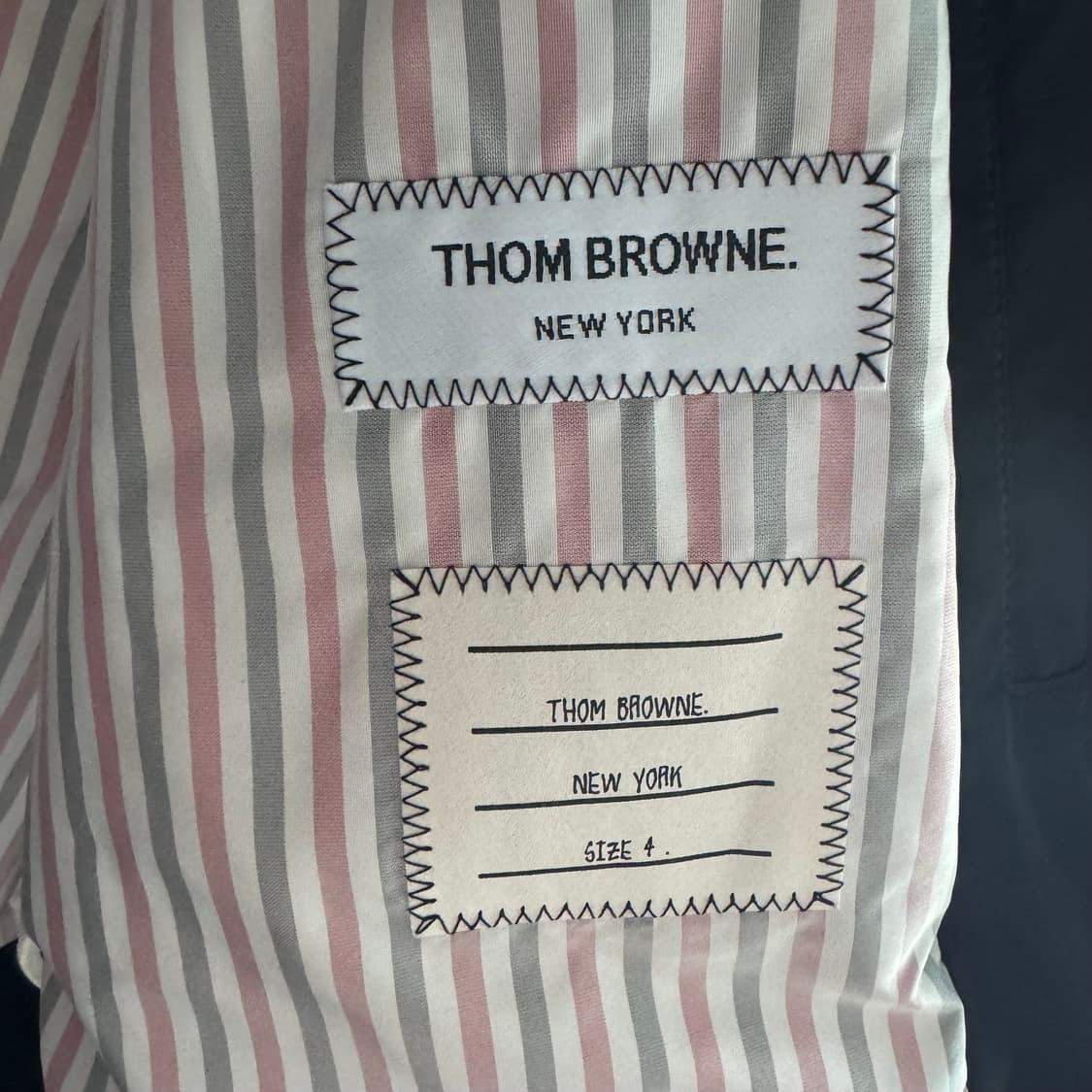 톰브라운 경량패딩 4사이즈 상품이미지5