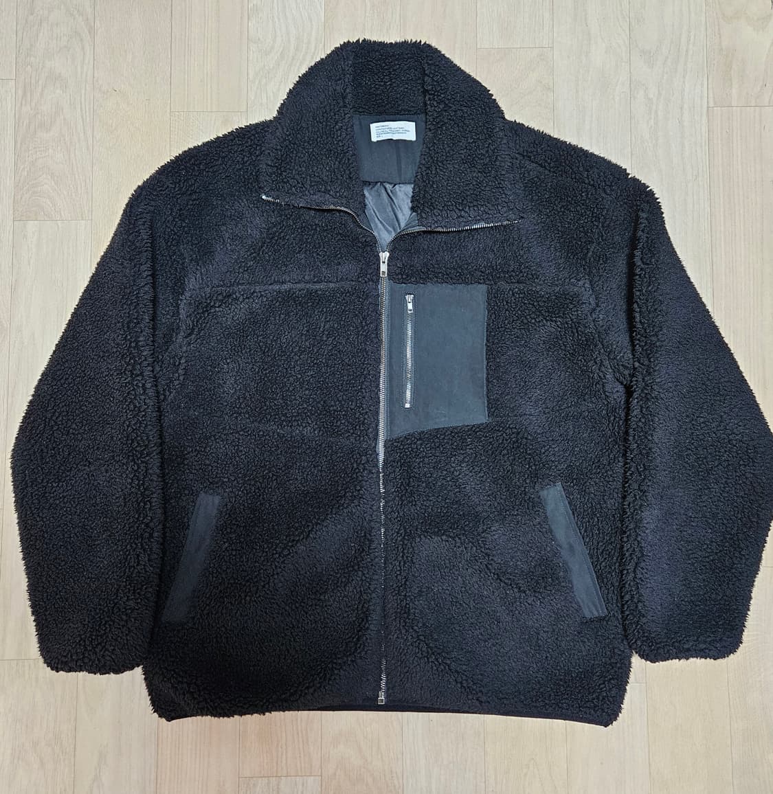 파르티멘토 후리스 판매합니다. 상품이미지1