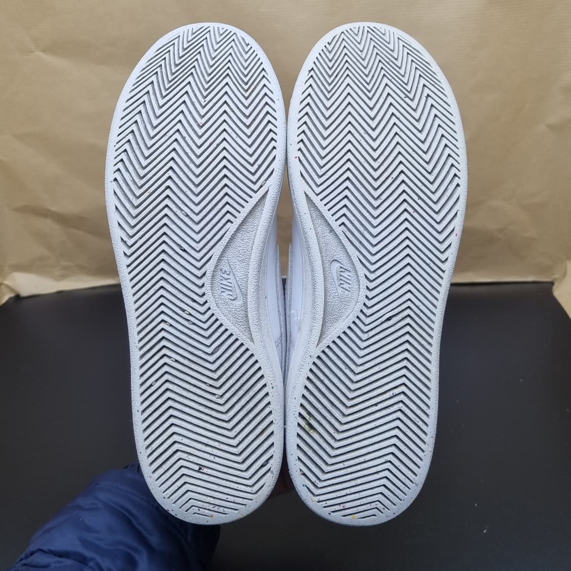 나이키 코트 로얄 여성스니커즈240 상품이미지3