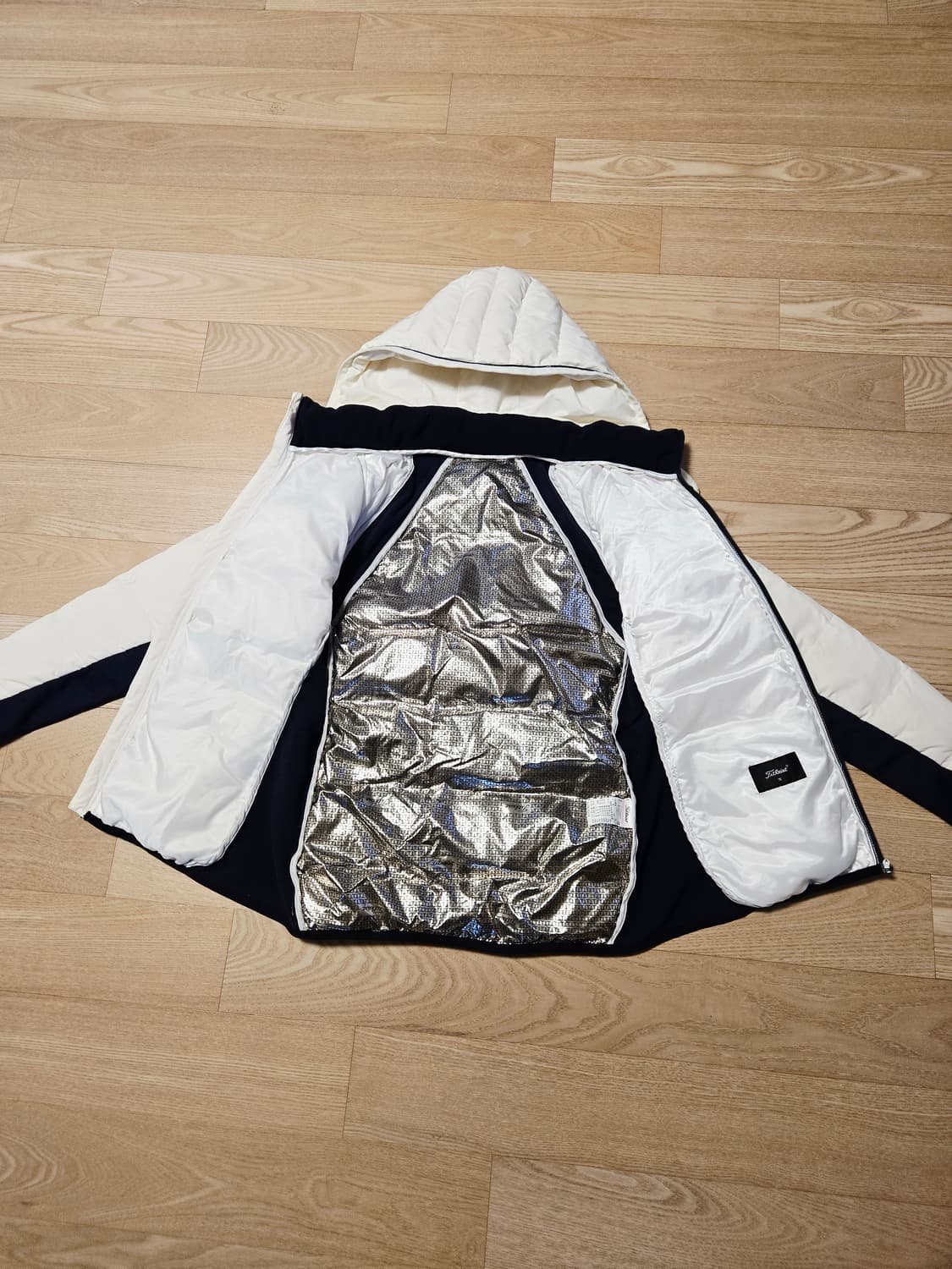 [m] 타이틀리스트 여성 골프 구스 패딩 상품이미지5