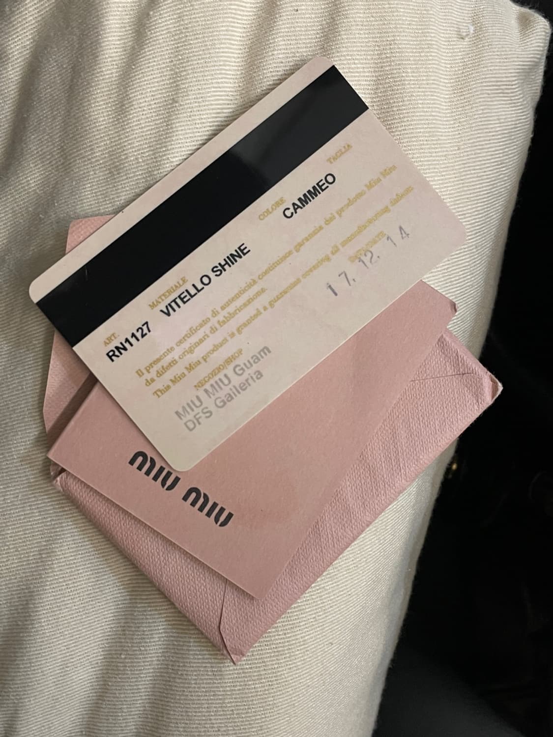 미우미우 비텔로 샤인 숄더 백 상품이미지8