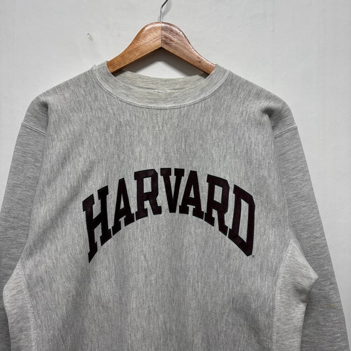 챔피온 90s 리버스위브 하버드 맨투맨 상품이미지2