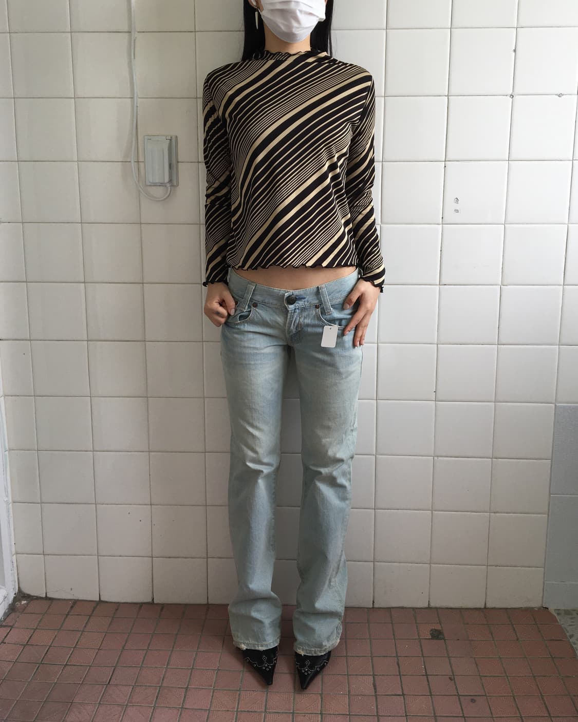 Stripe pattern high neck sleeve 상품이미지4