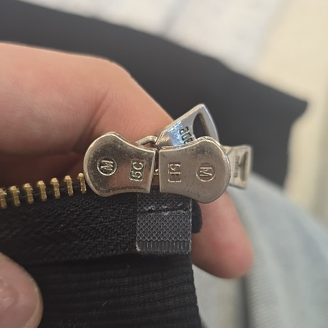 베이프 트래비스스캇 금장 샤크후드 xl 상품이미지7