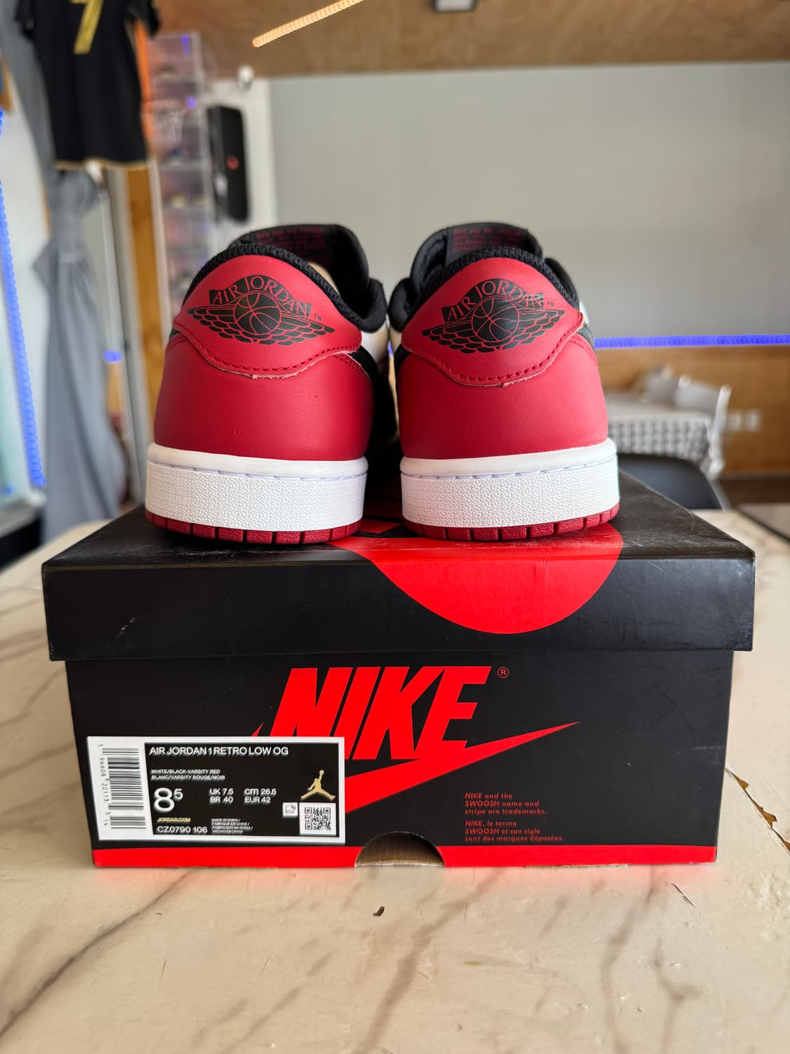 조던1 로우 OG 레트로 블랙토 265 팝니다 상품이미지5