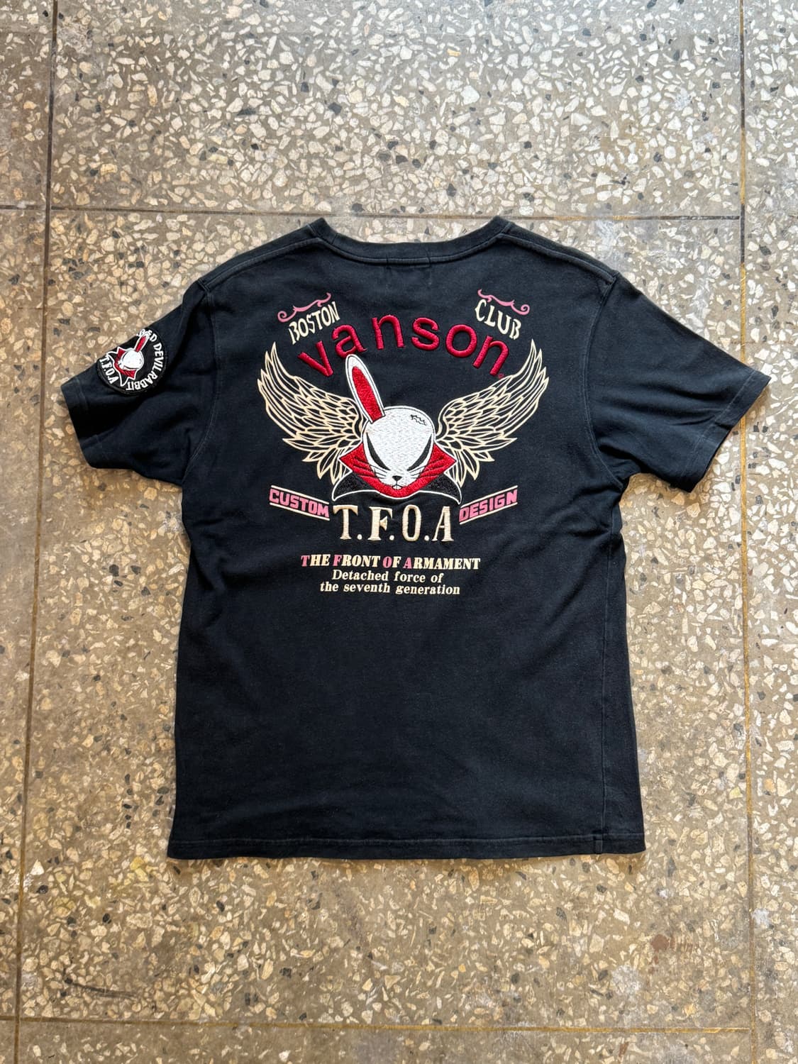 밴슨 T.F.O.A. 자수 반팔 티셔츠(HT7) 상품이미지1