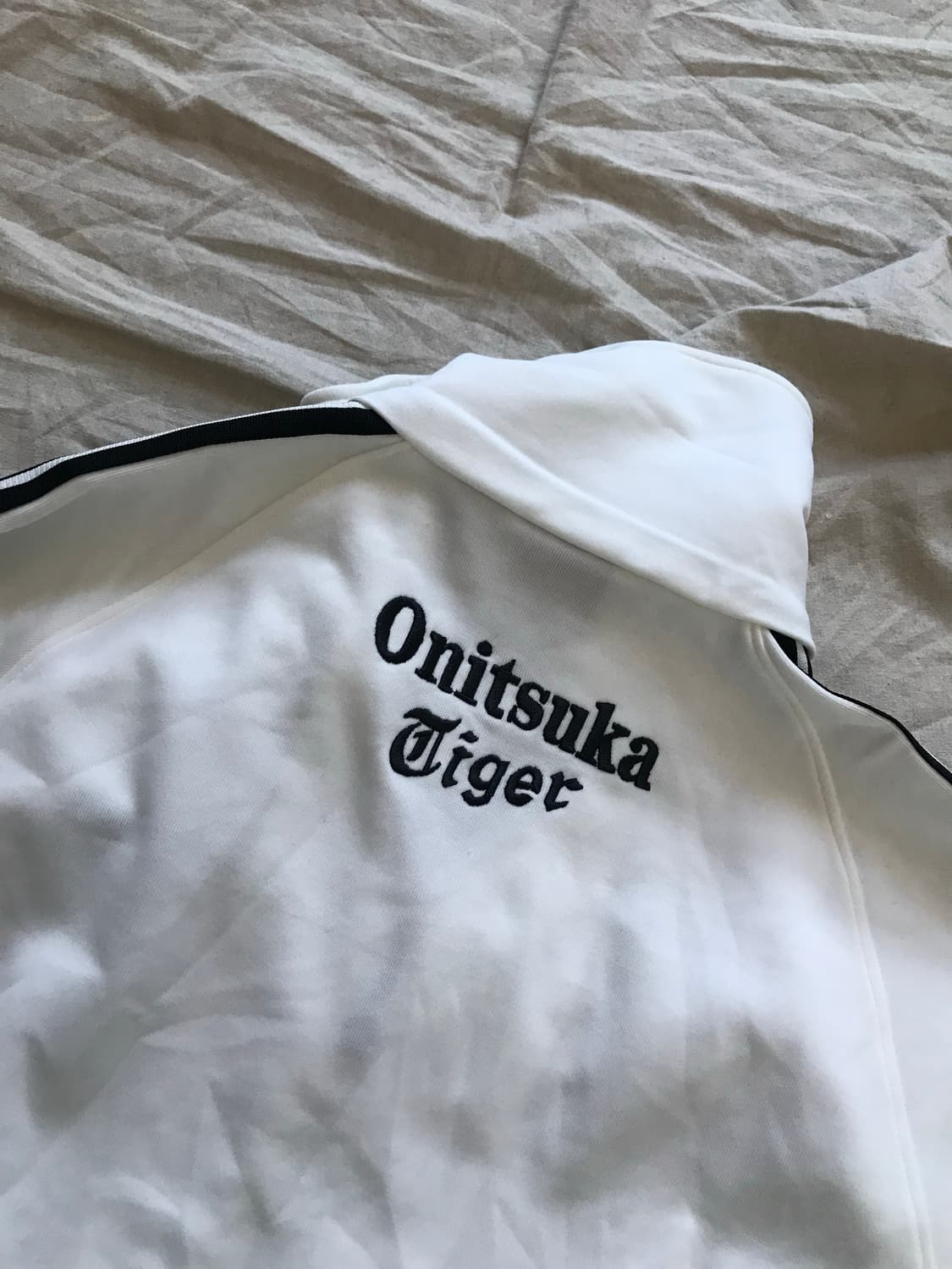 오니츠카 타이거 일본라인 사이드라인 화이트 트랙탑 져지 상품이미지10