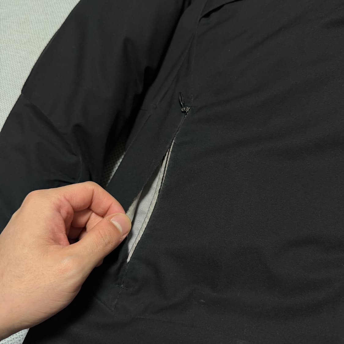 데상트 사이드로고 덕다운 패딩 자켓 상품이미지4