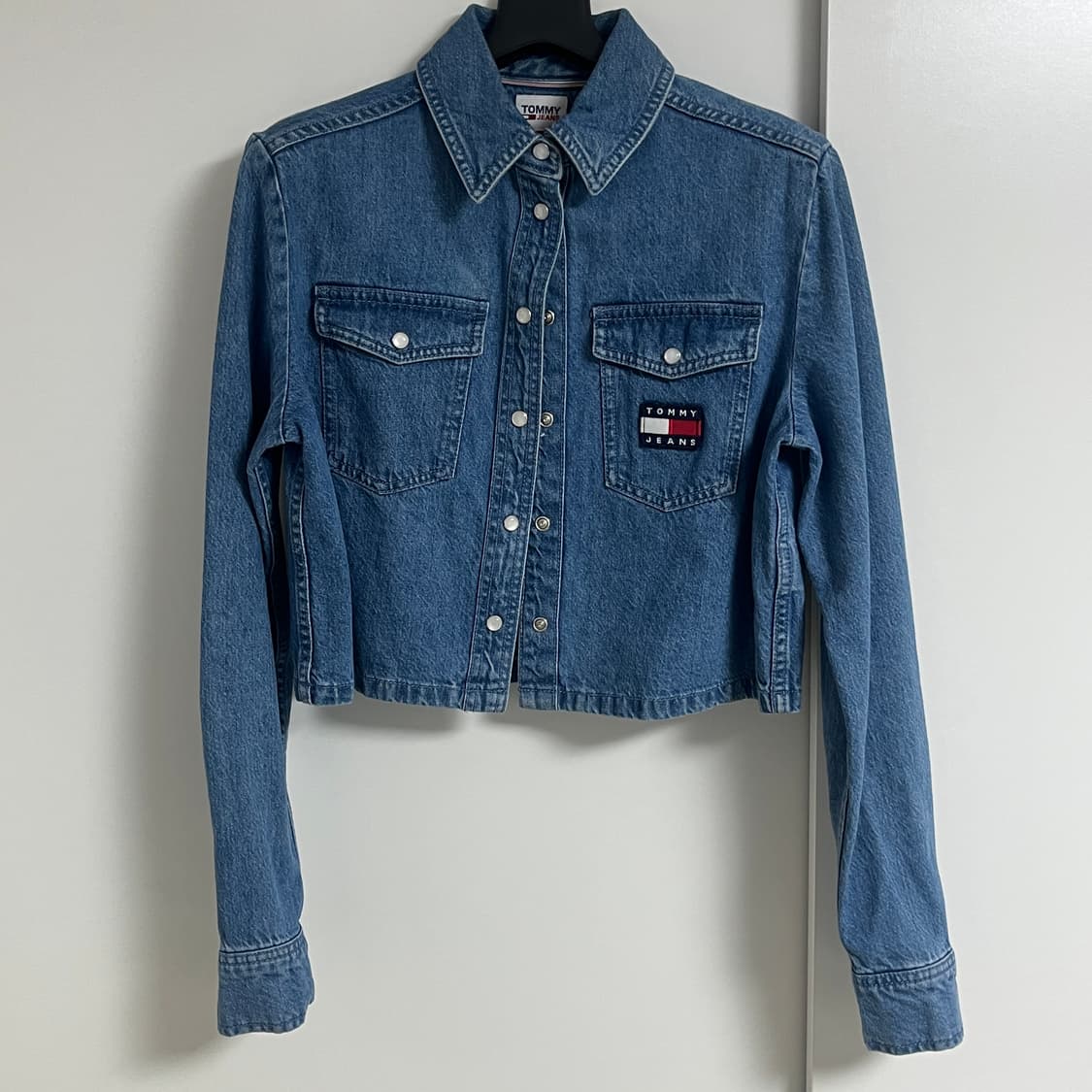 타미진스 크롭 데님셔츠 상품이미지1