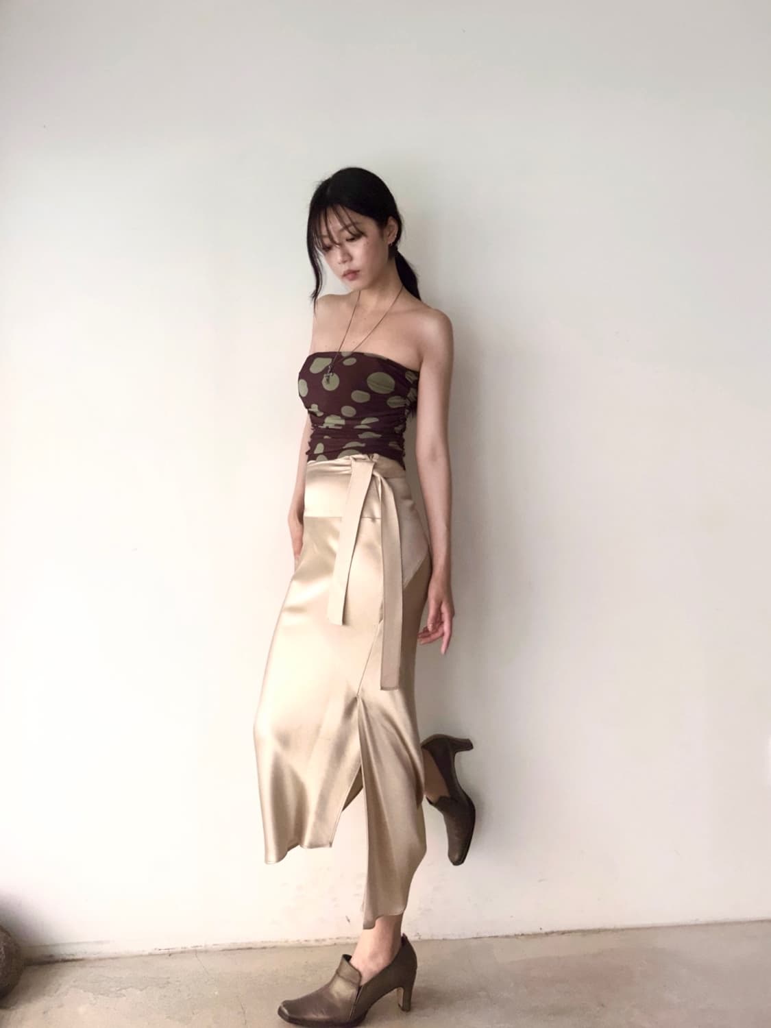 Dot tencel tube top / green & brown 상품이미지4