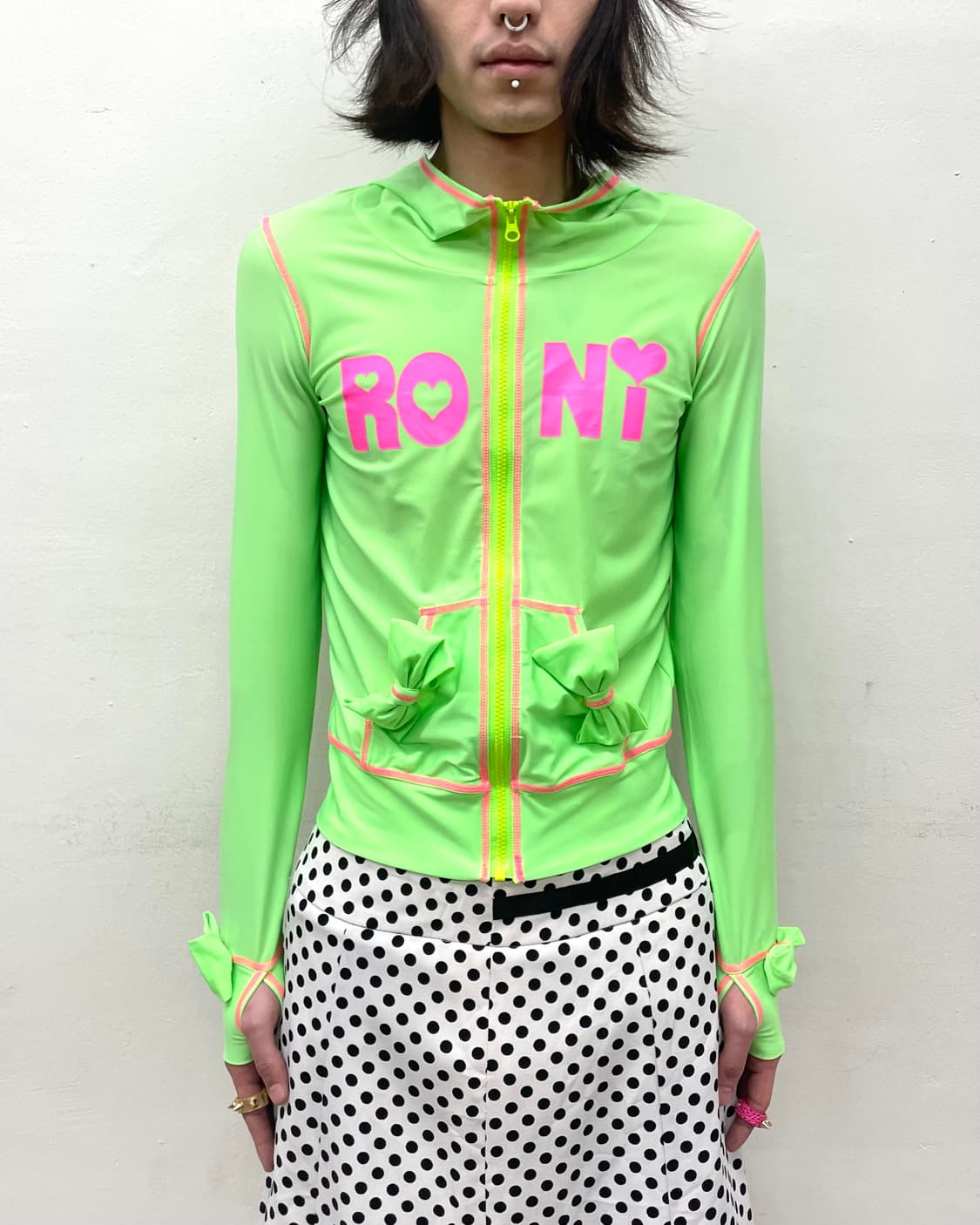  roni green ribbon lash guard hoodie 상품이미지1