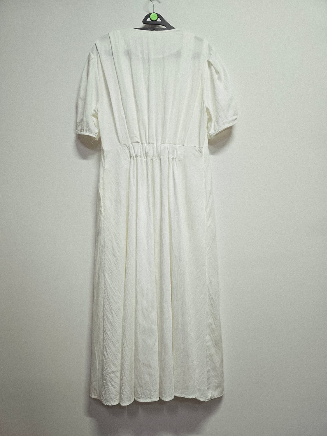 mu:i 화이트 롱 원피스 지퍼 포인트 상품이미지4