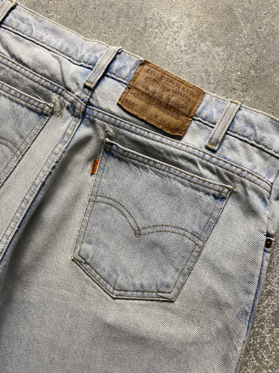 [32-33] 90s Levi's 550 리바이스 오렌지탭 데님 쇼츠 상품이미지2