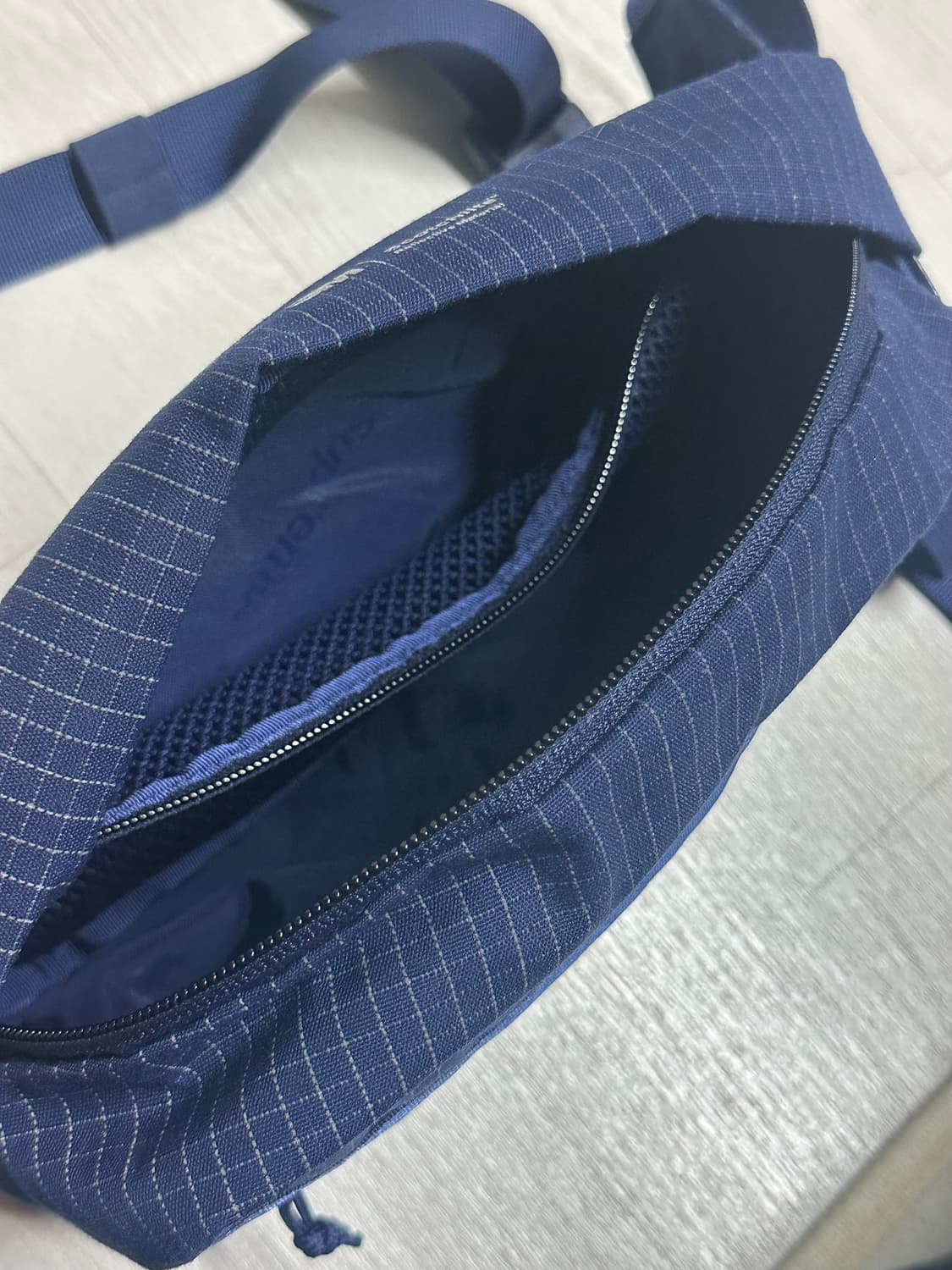 슈프림 24SS 웨이스트백 네이비 상품이미지6