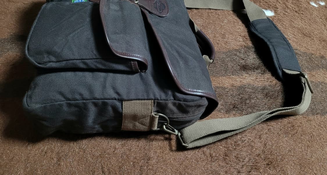 OUTDOOR PRODUCTS  남성용 메신저백(중형) 상품이미지4