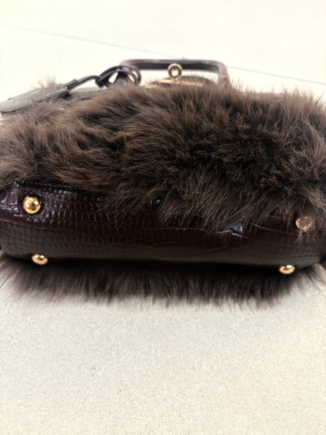 브라운 퍼 숄더백 상품이미지5