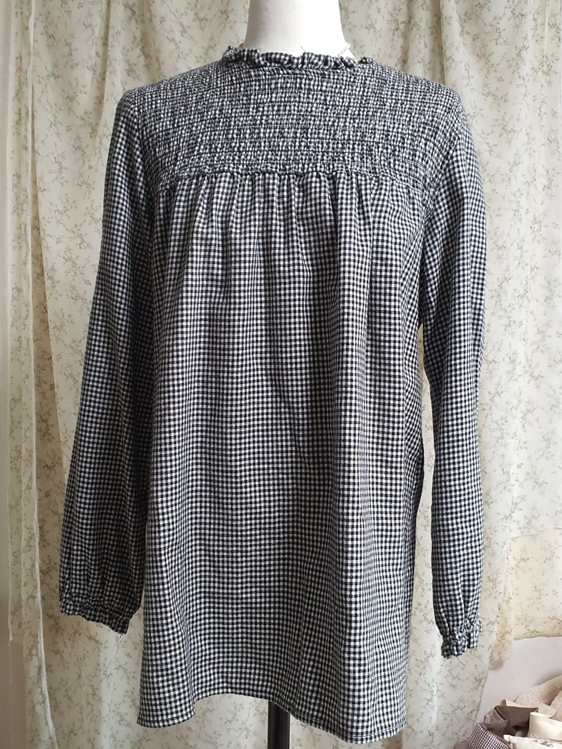 [일본빈티지] 깅엄체크 스모크 블라우스 긴팔 상품이미지1