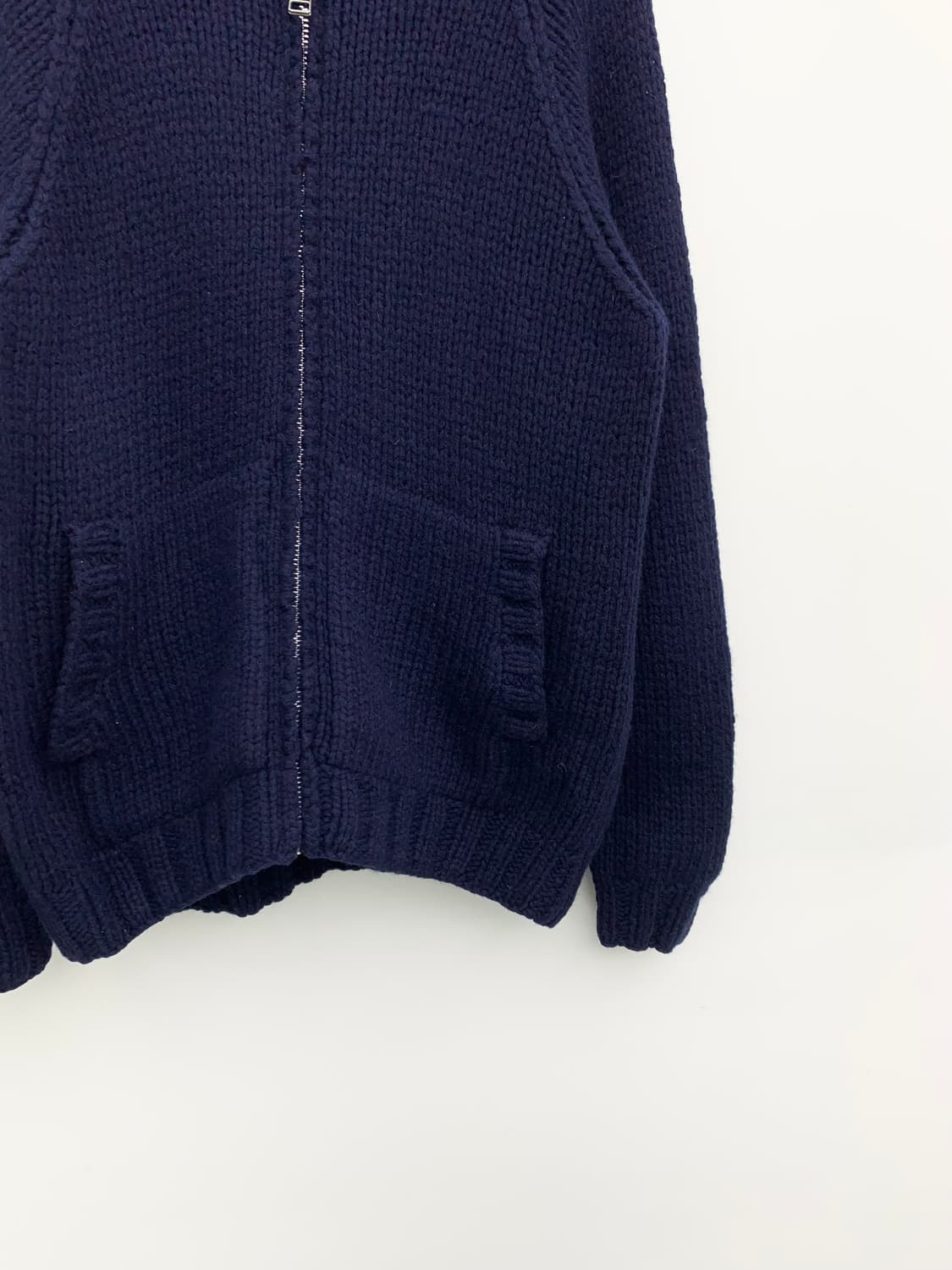 바시티 클럽 네이비 헤비울 가디건  상품이미지5