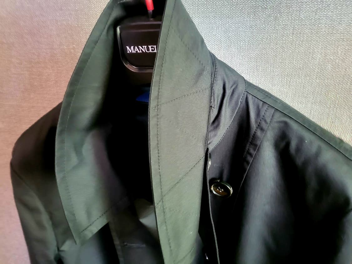 [미사용 택달린 새상품] 이태리 마뉴엘리츠 남자 트랜치코트 상품이미지4