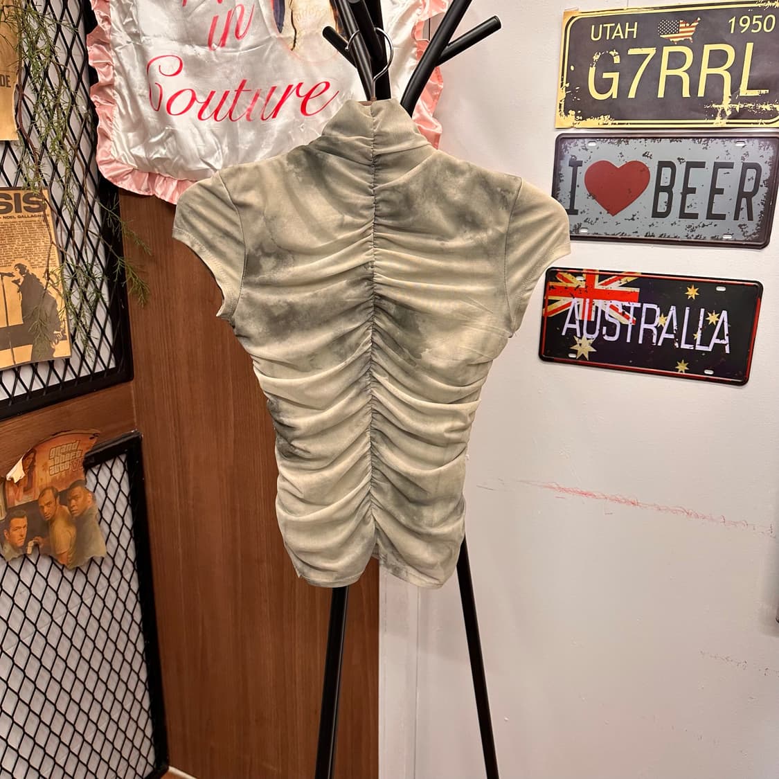 Pale Green Tie-Dye Shirred Mock Neck Top 상품이미지1