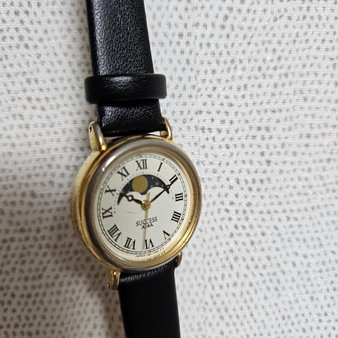 Seiko Alba Success Moonphase 쿼츠 드레스 시계 상품이미지10