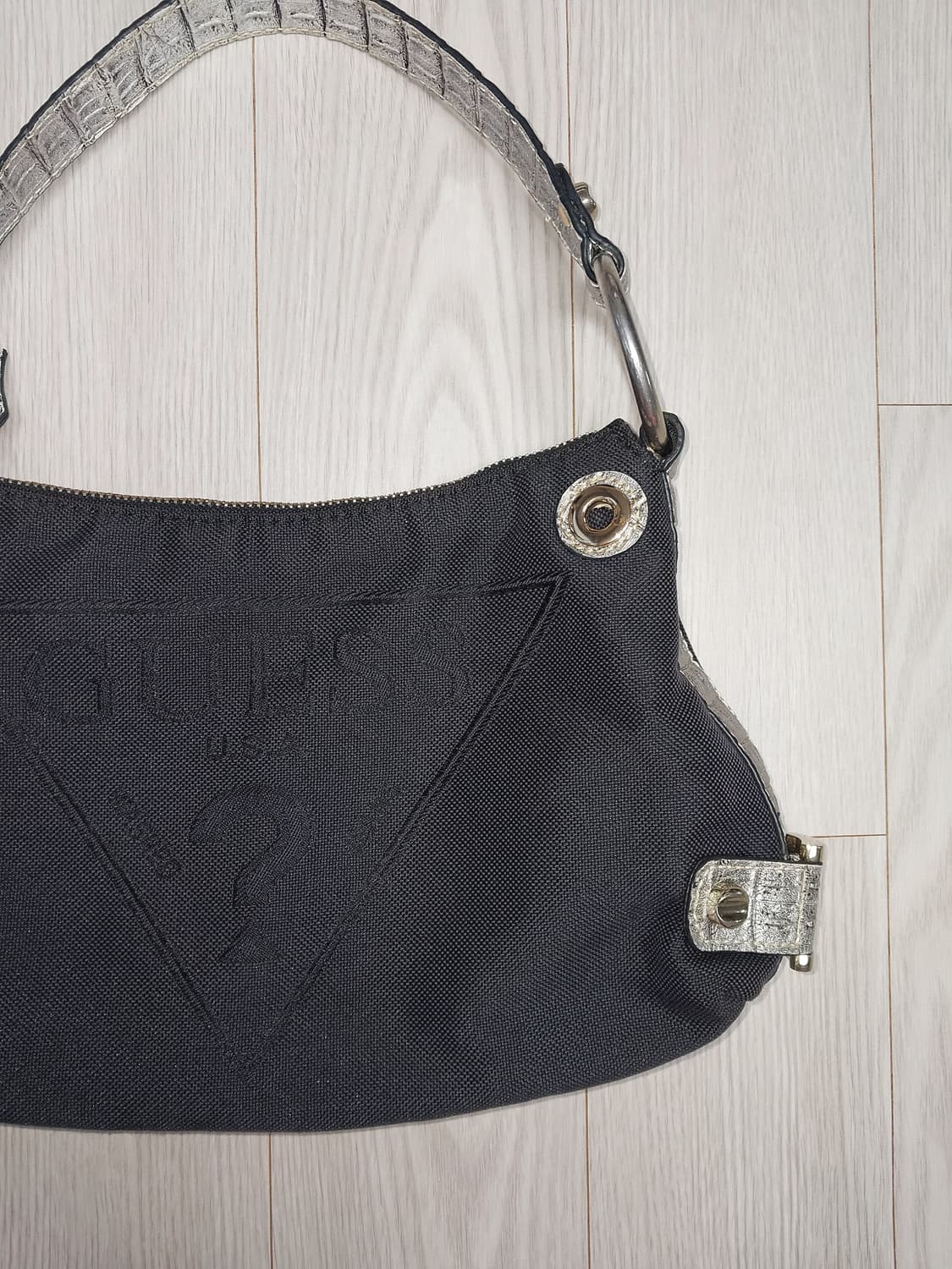 게스 y2k 코튼 숄더백 블랙 상품이미지3