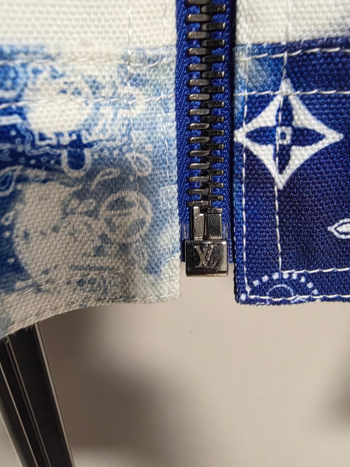 루이비통 by 버질 아블로 2022 PRE-FALL 반다나 레더 자켓 상품이미지5