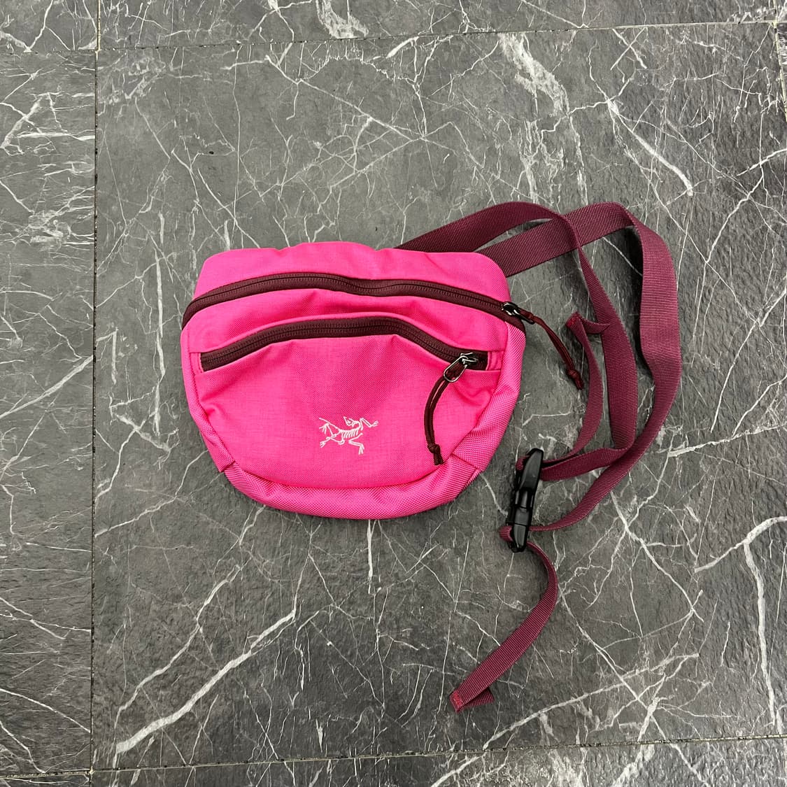 아크테릭스 마카 1 웨이스트백 상품이미지1