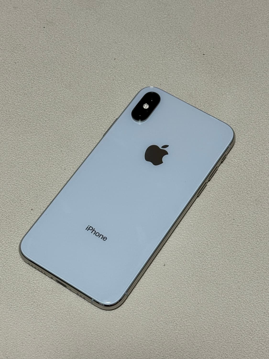 아이폰 xs 실버 256gb 상품이미지1