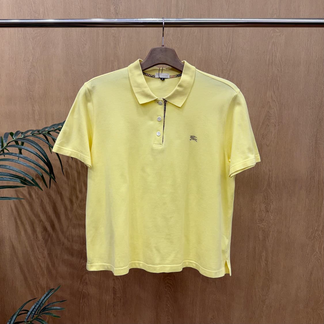 버버리 버버리스 반팔 PK 티셔츠 노바 체크 디테일 슬림핏 옐로우 상품이미지1