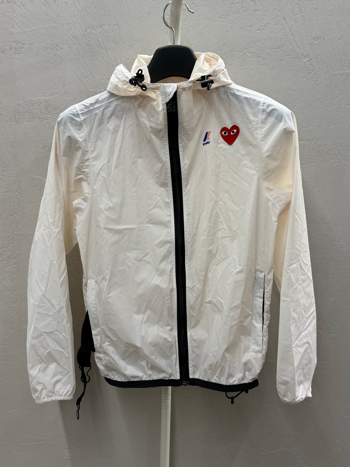 플레이 꼼데가르송 x 까웨 풀 집 자켓 화이트 XS 상품이미지2