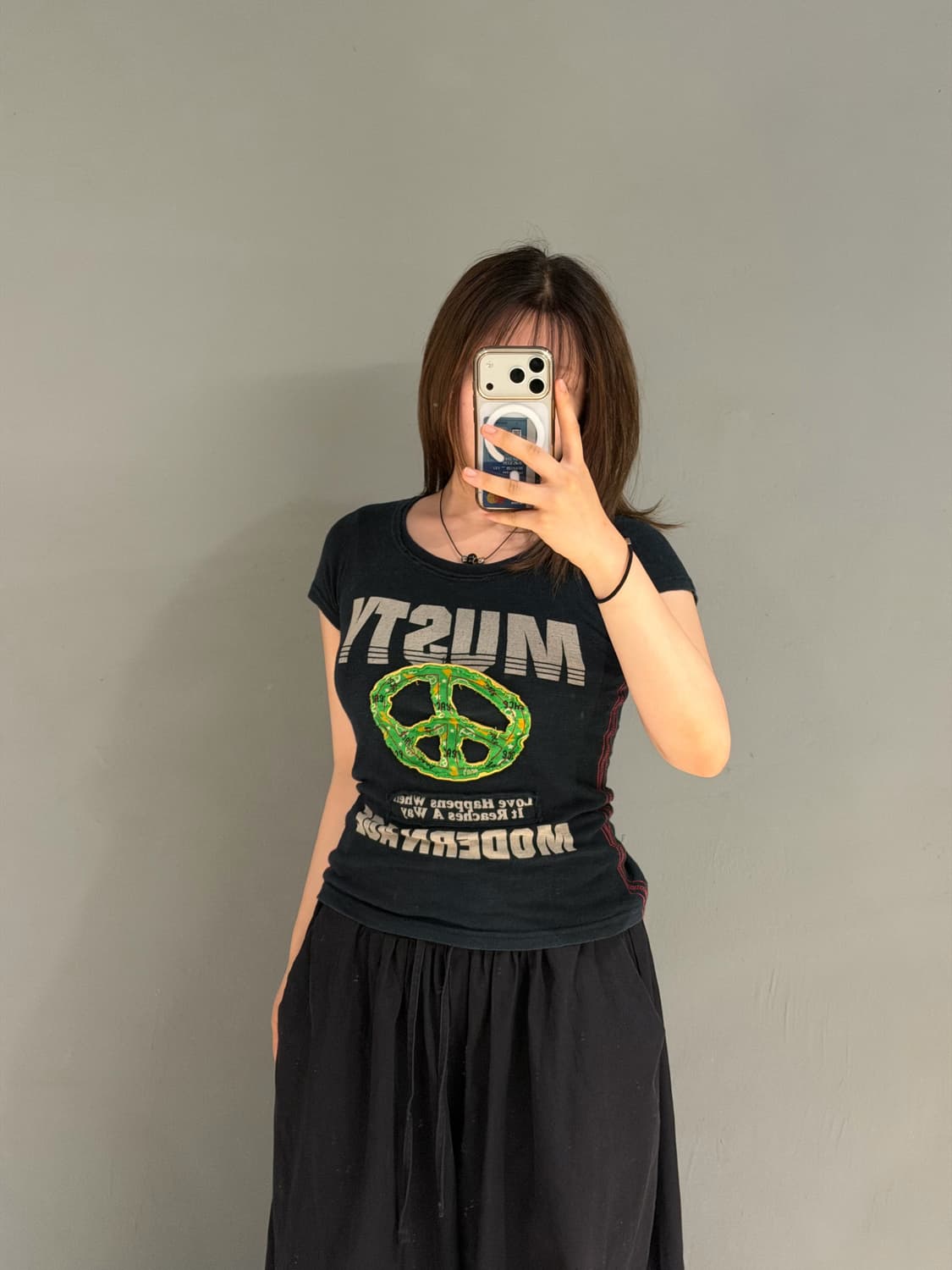 peace mark point lettering detail top 상품이미지2