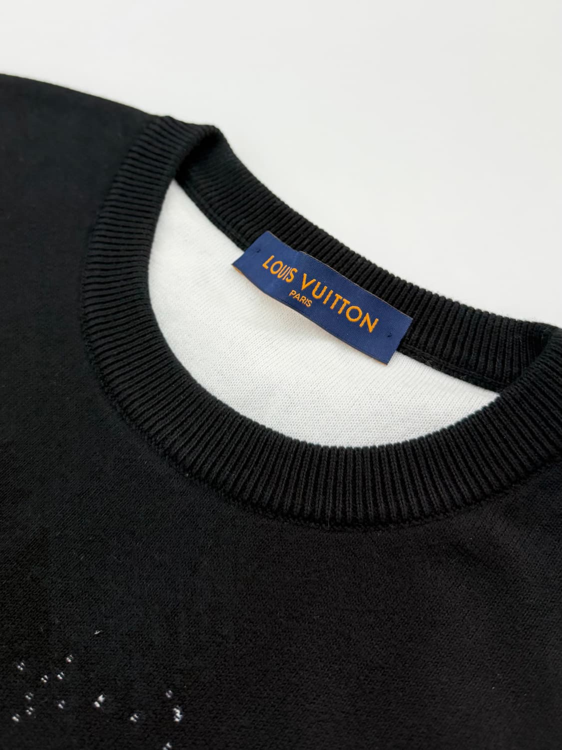 { L } 루이비통 그라데이션 니트 상품이미지3