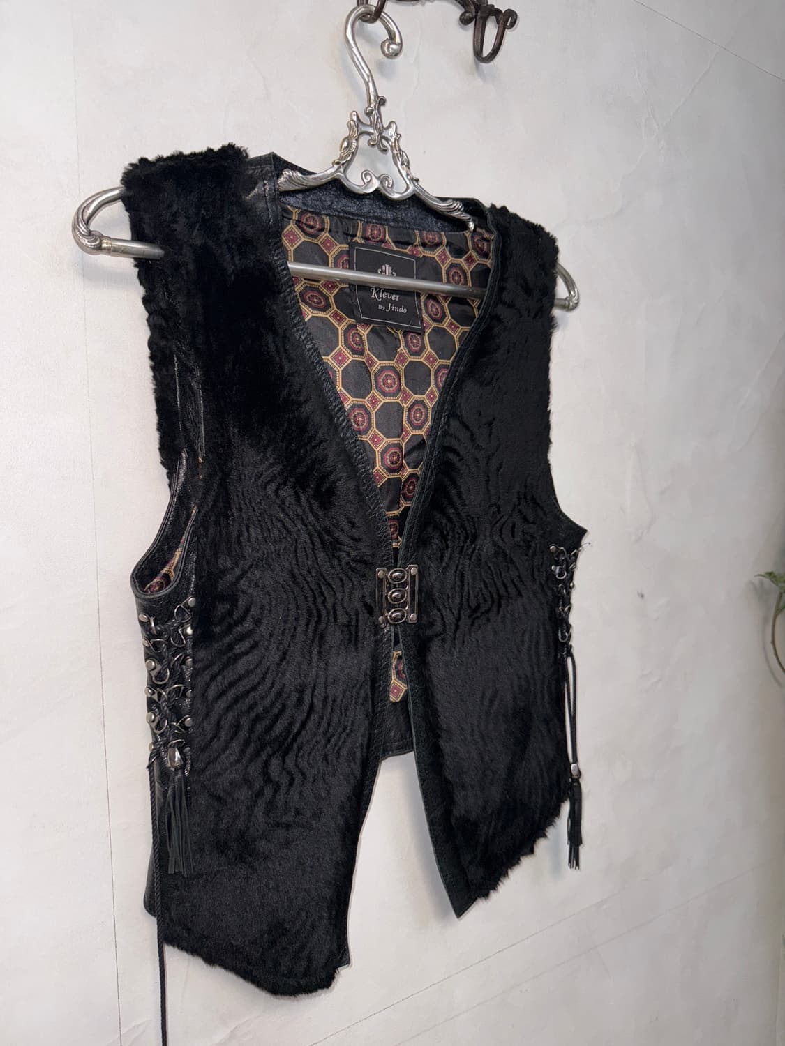 Jindo Klever lamb skin&fur laceup vest 상품이미지3