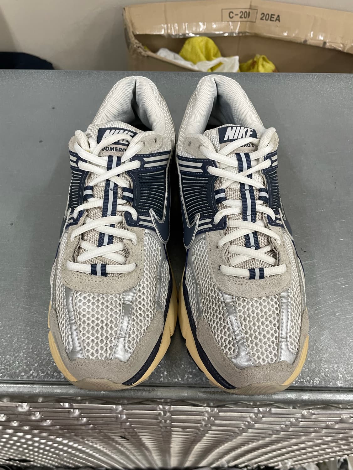 나이키 줌 보메로 5 화이트 썬더 블루 265 상품이미지5